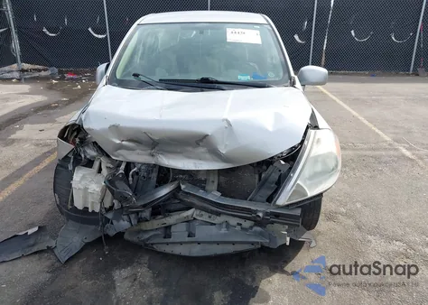 2009 Nissan Versa 1.8S z USA, uszkodzony, nr VIN 3N1BC13E19L372107